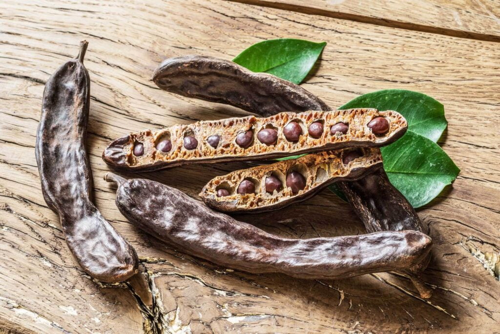 What is Carob? How to use? Benefits, Harms