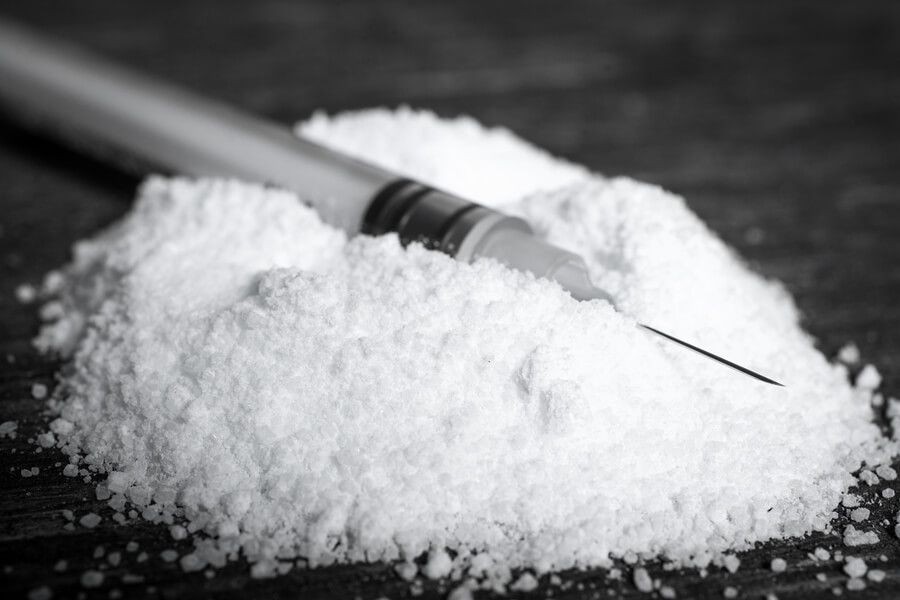 What is Heroin? What are its History, Uses and Harms?